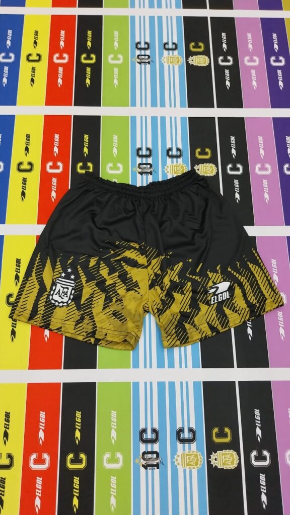 Short 3 estrellas niño