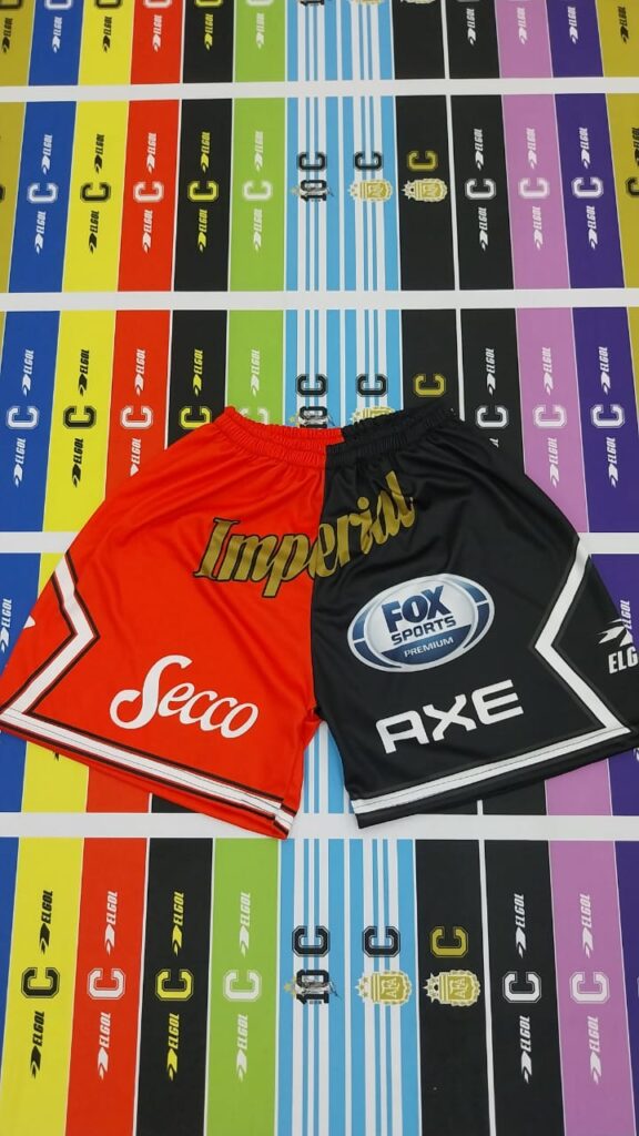Short bicolor rojo negro